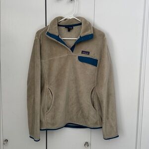 Patagonia Beige and Teal Snap-T Fleece